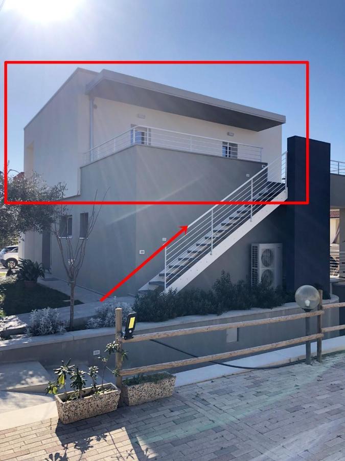 Casa Ginevra A Cecina By Zoom In Earth Apartment Exterior photo